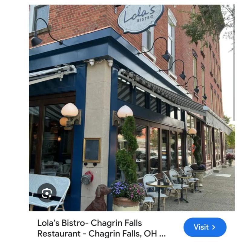 Lola's Bistro